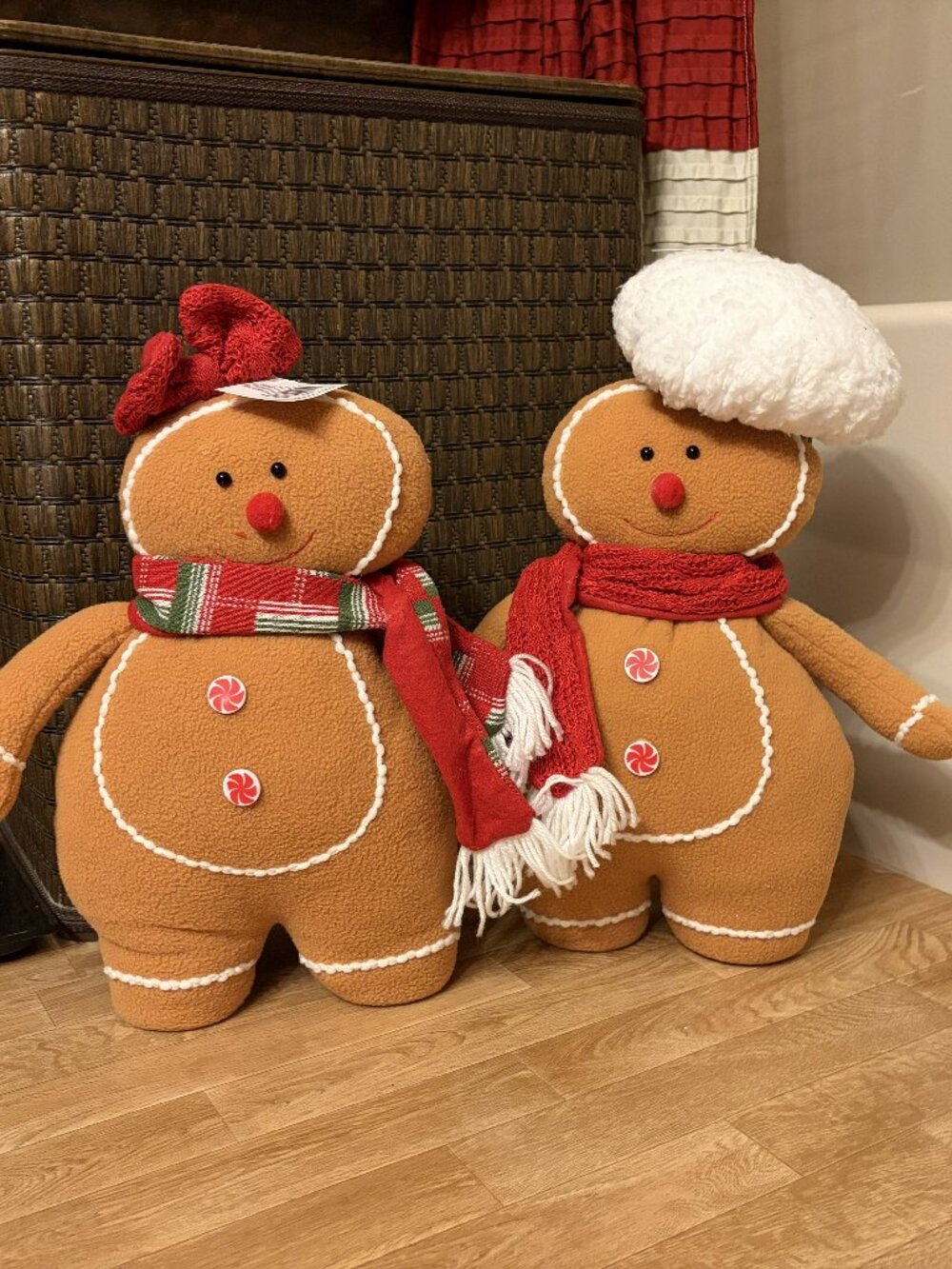 Set of Gingerbread Men Decorative Pillows - NWT!
